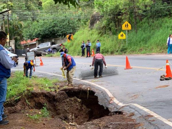 Las autoridades municipales exigen al gobierno trabajar en conjunto para atender los desastres ocurridos producto de las copiosas lluvias.