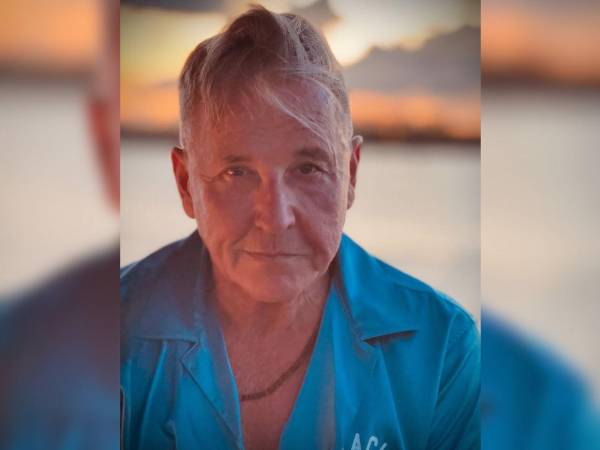 El cantante cumplió 68 años de edad y aseguró que quiere volver a ver a sus fans.