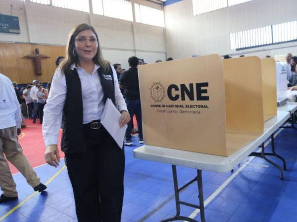 Ana Paola Hall, presidenta del Consejo Nacional Electoral (CNE), ha defendido la independencia del máximo organismo electoral de Honduras.