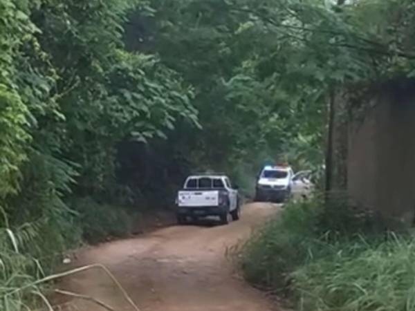 El cadáver de una mujer fue encontrado en el sector que conduce hacia el desvío de la residencial El Limonar, en San Pedro Sula, departamento de Cortés. ¿Qué se sabe de este crimen?