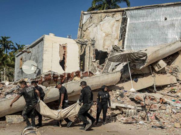 La cifra de fallecidos se elevó este domingo 28 de junio a 1,450 personas tras los terremotos. Aquí más detalles del informe.
