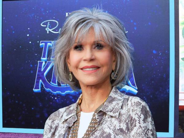 Ganadora de dos premios Oscar y nominada hasta en siete ocasiones, Fonda ha protagonizado recientemente películas como 80 for Brady y Book Club: The Next Chapter.