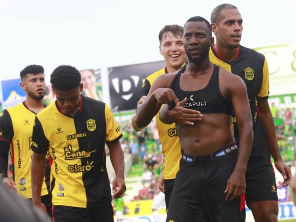 Darixon Vuelto soltó zurdazo desde fuera del área para darle el empate a Real España.