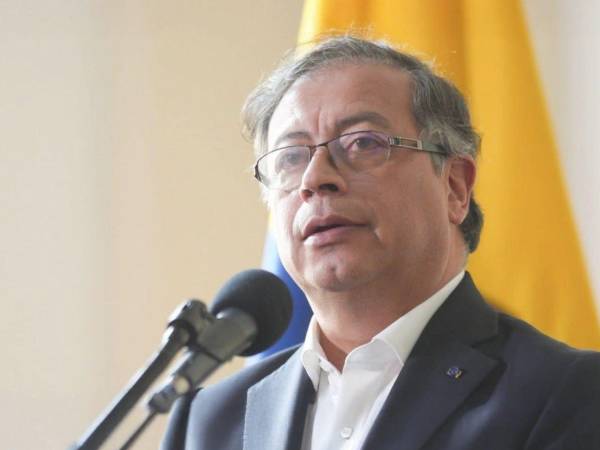 Petro solicitó reforzar los controles de transparencia antes de la segunda vuelta.