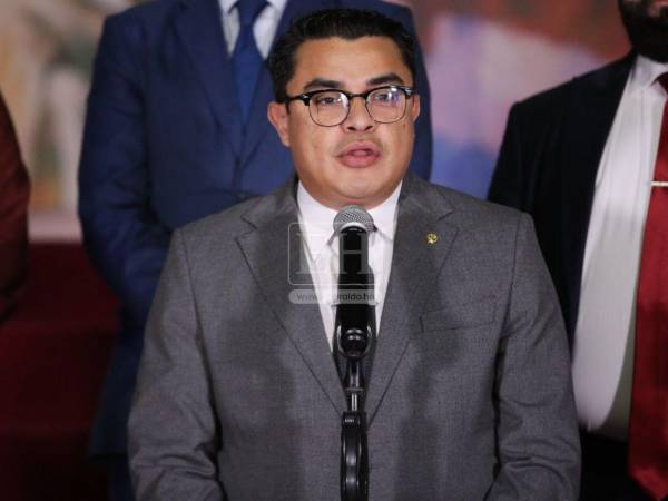 Gerardo Torres, subsecretario de Relaciones Exteriores tras Consejo de Ministros este sábado.