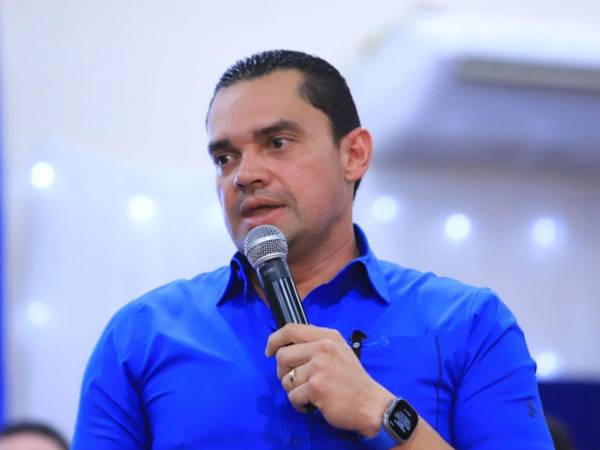 Zambrano advirtió sobre intentos de ciertos sectores de anular o repetir la elección, señalando que esto sería darle oportunidad a Libre de quedarse en el poder.