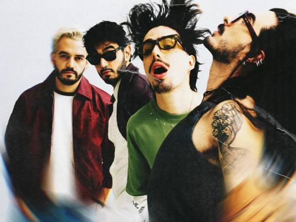 El estreno precede su debut en Coachella y el inicio de su gira mundial, con 24 fechas agotadas.