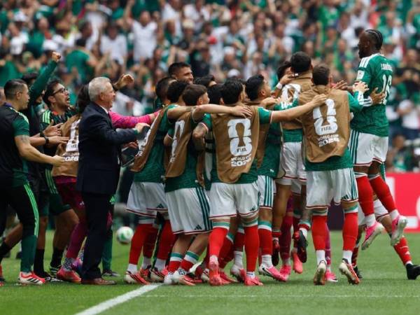 Imágenes del desarrollo del partido.