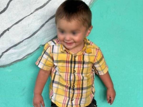 Ricardo Noel García Cortez, un menor de apenas dos años y dos meses de edad, perdió la vida luego de sufrir múltiples quemaduras durante un incendio registrado en su propia vivienda en Ocotepeque.