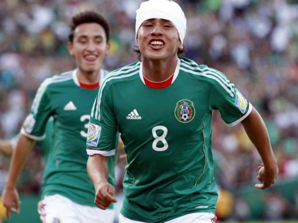 El fútbol te presenta muchas historias y varias de ellas de jóvenes futbolistas que pintaban para más y su actualidad es distinta a lo que proyectaban, así sucedió con un mexicano que fue Balón de Oro en un Mundial Sub-17 y ahora luce irreconocible.