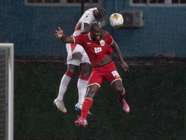 Panamá terminó empatando 0-0 en Surinam.