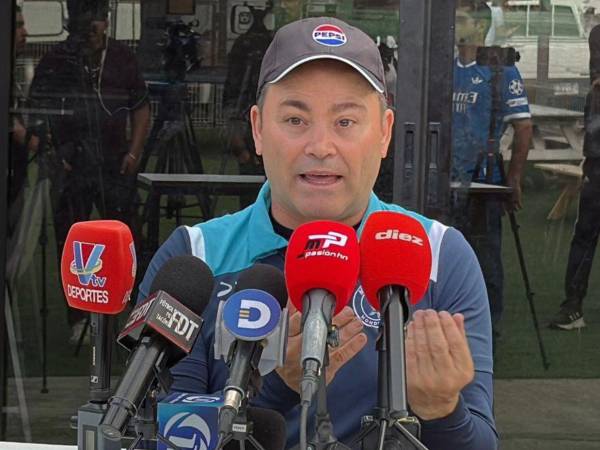 El timonel de las 'Águilas' atendió a la prensa deportiva previo al duelo contra Lobos UPN.