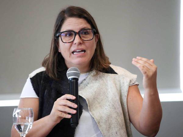 La directora para las Américas de Human Rights Watch (HRW), Juanita Goebertus.