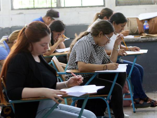 Cerca de 27,000 profesores a nivel nacional participaron en el concurso docente que se desarrolló en septiembre del 2025.