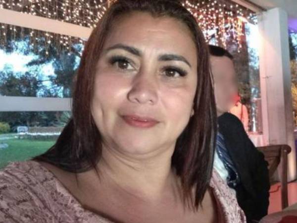 El alcalde de Bogotá, Carlos Fernando Galán, confirmó este martes el asesinato de Yulixa Toloza, la mujer desaparecida tras someterse a un procedimiento estético en un establecimiento ilegal de la capital colombiana, un caso que ha causado conmoción y acaparado la atención en el país.