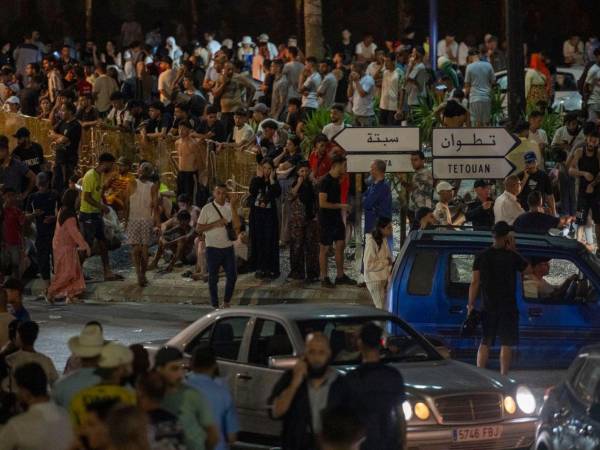 El número de cadáveres encontrados en las últimas horas en la costa de la ciudad española de Ceuta, en el norte de África, asciende a 34, informaron a EFE fuentes policiales, tras el ingreso irregular de migrantes procedentes de Marruecos a España. Aquí las fotos: