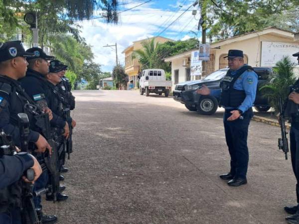 Desde hace varios días la Policía Nacional (PN) inició operaciones en la zona de San Esteban, con el fin de combatir hechos delictivos que abaten a ese municipio de Olancho.