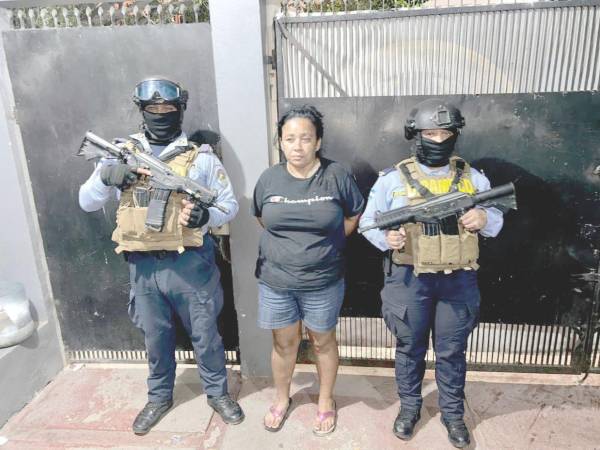 Claudia Patricia Castro Rodríguez, alias la Madre, fue detenida durante el enfrentamiento.