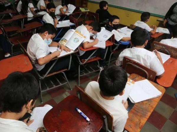 La Secretaría de Educación oficializó el retorno a clases presenciales mediante una circular enviada a nivel nacional.