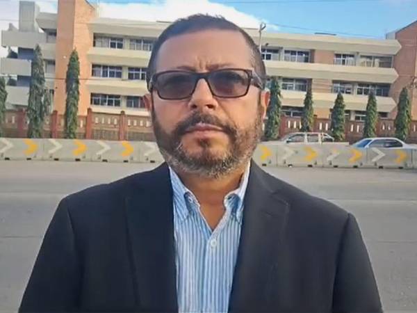 Germán Licona, abogado y experto en temas de seguridad, habló de la relación de la información que conoce Ramiro Muñoz con viajes que han tenido funcionarios a Venezuela y el paso de droga por el país.