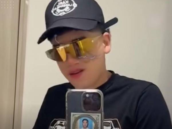 Un juez de Ecuador envió este viernes a prisión preventiva por presunto tráfico de armas a una mujer que estaba con Jeremy Zambrano alias 'Frenillo', supuesto cabecilla del grupo criminal Mafia 18, en el momento en el que él se lanzó el jueves de un edificio para evitar ser capturado, lo que causó su muerte.