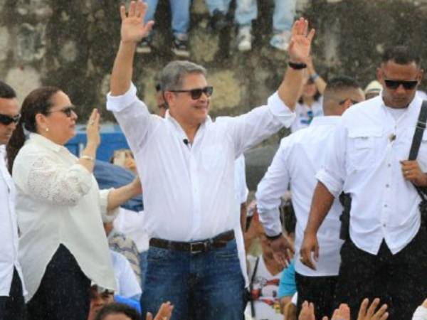 Hernández regresó a Honduras, de donde fue extraditado en abril de 2022 a Estados Unidos.
