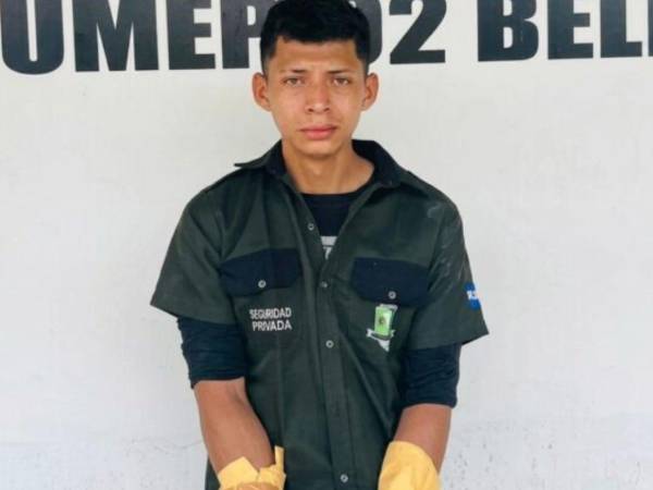 Sandro Martínez fue capturado tras ser señalado como el presunto responsable de la muerte de un menor de origen chino dentro de un establecimiento comercial en la colonia 21 de Febrero, en Comayagüela, capital de Honduras. Aquí los detalles: