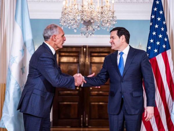 El presidente electo de Honduras, Nasry Tito Asfura, sostuvo reuniones estratégicas en Washington, Estados Unidos, con funcionarios de primer nivel, entre ellos Marco Rubio, secretario de Estado de Estados Unidos. Estas son las imágenes...