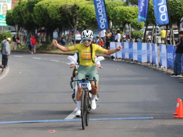 Karen Amaya se llevó por segundo año consecutivo el primer lugar de la categoría élite femenina.