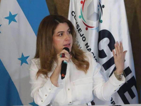 López recordó que la falta de representantes partidarios en las juntas de verificación podría obligar al ente electoral a conformarlas por otros mecanismos legales.