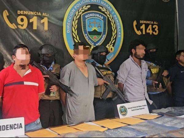 Entre ellos figuran alias “Tufo”, “Chino”, “Maitro”, “Colocho”, “Gordo” y “Chaparro”, señalados de participar en actividades ilícitas vinculadas a homicidios.