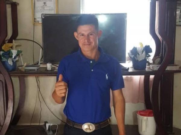 La preocupación de la familia se incrementó al constatar que José Santiago dejó su teléfono celular en la vivienda, lo que ha impedido cualquier intento de contacto.