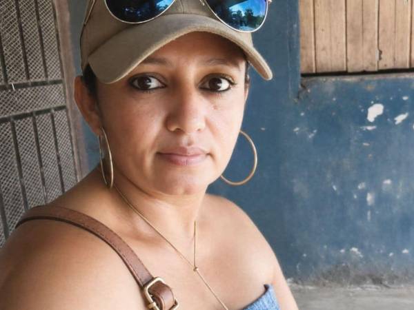 Gloria Darixa Alemán es la mujer que fue asesinada de varios impactos de bala en Trujillo, Colón.