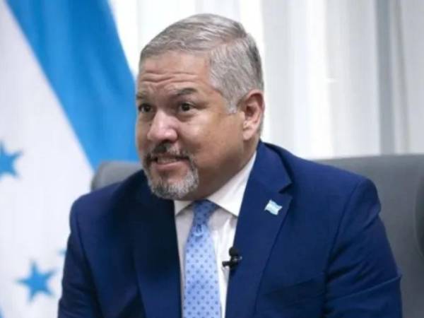 El canciller de Honduras, Eduardo Enrique Reina.