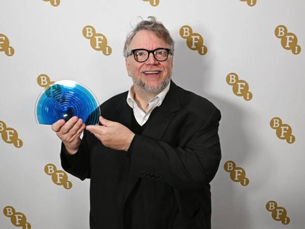 El cineasta mexicano se encuentra en Londres tras obtener la máxima distinción del séptimo arte británico ‘Miembro de Honor del Instituto Británico’.