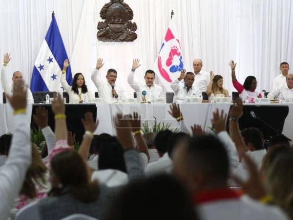Entre las reformas penales, destaca evitar que los miembros de estructuras criminales se defiendan en libertad y modificaciones a los procedimientos para allanamientos.