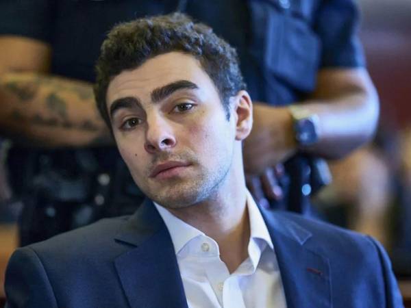 Juicio de Luigi Mangione queda aplazado hasta enero de 2027.