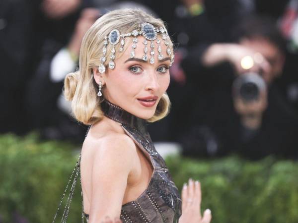 La cantante Sabrina Carpenter recibió protección judicial tras denunciar actos de acoso.