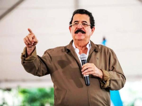Mel Zelaya denuncia complot ante la posibilidad de juicio político.