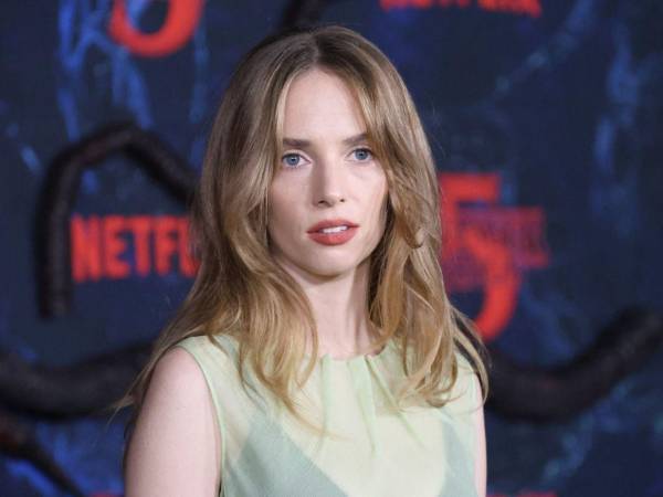 Antes de convertirse en una de las protagonistas de Stranger Things, Maya Hawke encontró inspiración en una saga que marcó a toda una generación: Los juegos del hambre. La actriz asegura que la interpretación de Jennifer Lawrence despertó su deseo de dedicarse al cine.