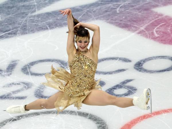 La patinadora estadounidense Alysa Liu (226.79) se quedó finalmente con el oro femenino individual de patinaje artístico en los Juegos de Milán-Cortina 2026. Así estuvo su espectacular rutina.