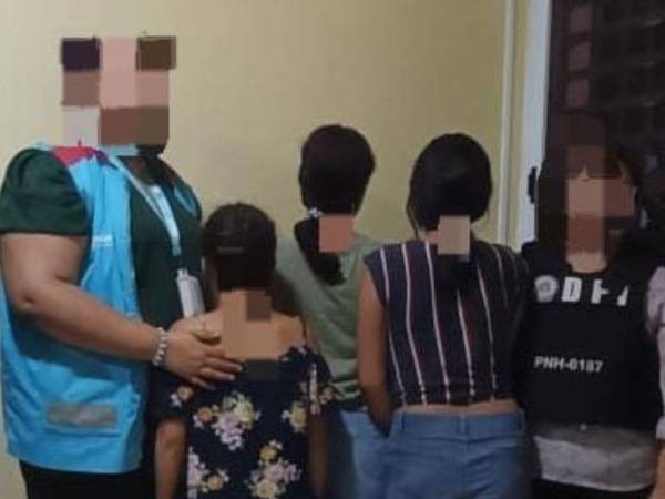 Las tres menores de edad fueron rescatadas por la Policía, en conjunto con la Senaf y una ONG.