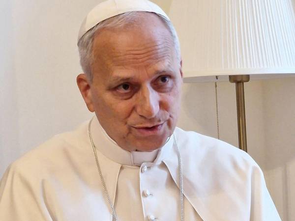 El papa León XIV dijo que reza por el activista estadounidense Charlie Kirk.