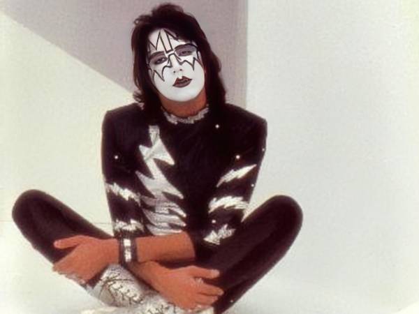 El pasado 16 de octubre el mundo del rock se enlutó con la muerte de Ace Frehley, quien fuera el guitarrista y cofundador de la banda Kiss. Casi un mes después de su fallecimiento, se conoció su verdadera causa de muerte.