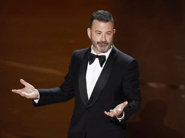 Mientras Donald Trump celebró la cancelación del show de Jimmy Kimmel, sus colegas de la televisión han reaccionado con preocupación y han criticado los ataques a la libertad de expresión en EUA.