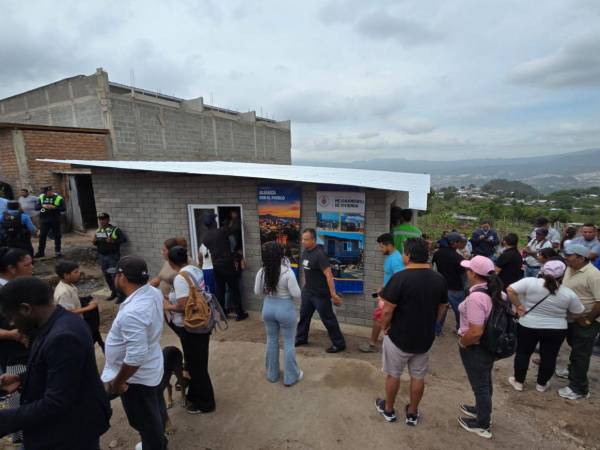 Después de que EL HERALDO diera a conocer la emergencia, dos familias de Santa Clara volvieron a tener un lugar seguro donde vivir.