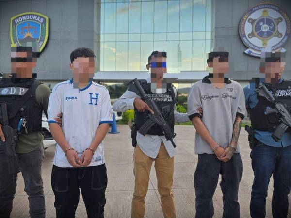 Los sujetos identificados bajo los alias Chele y Enoc son señalados de pertenecer a la banda delictiva denominada El Guasón.