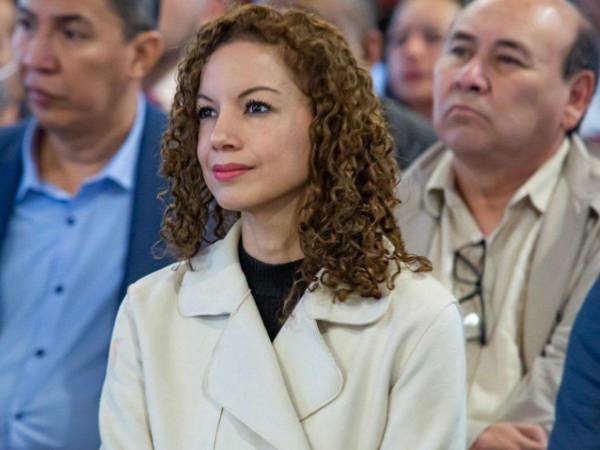 Durante su gestión al mando de la Secretaría de Humanos, Natalie Roque ha estado en controversias por disputas con los trabajadores de esta institución.