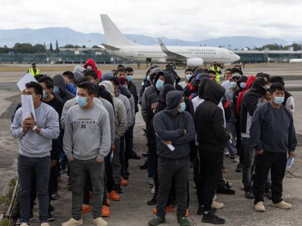 Las mega audiencias, el nuevo plan de Trump para acelerar el número de deportaciones.