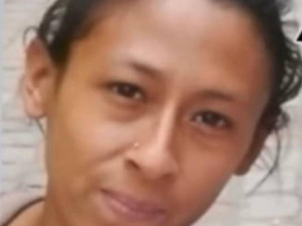 Tania Melissa Martínez Cálix fue asesinada en su casa por criminales.